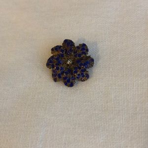 Antique vintage Victorian gold enamel brooch pin